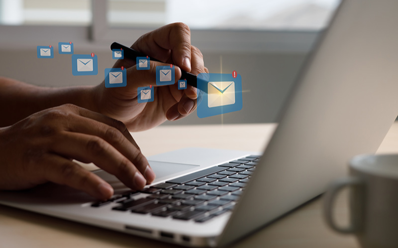 Read more about the article GetResponse vs. Omnisend: Best Email Marketing Tool for Your Business